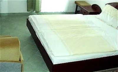 فندق Polus