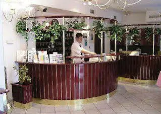 Polus Отель