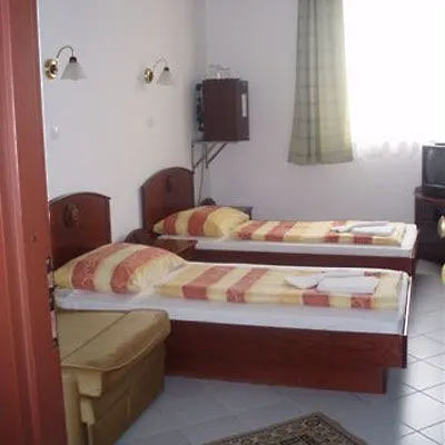 Hotel Polus Budapeszt