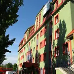 Polus Отель