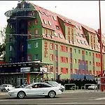 Hotel Polus 3*