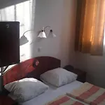 Polus Hotel 3*