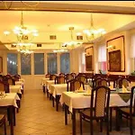 Polus 3* Budapest