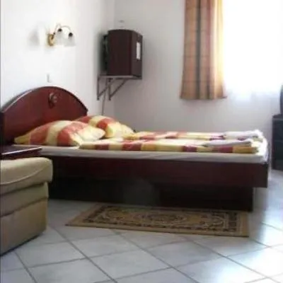Polus Отель 3*